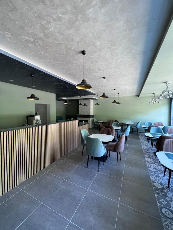 Apartment Cafe Braun